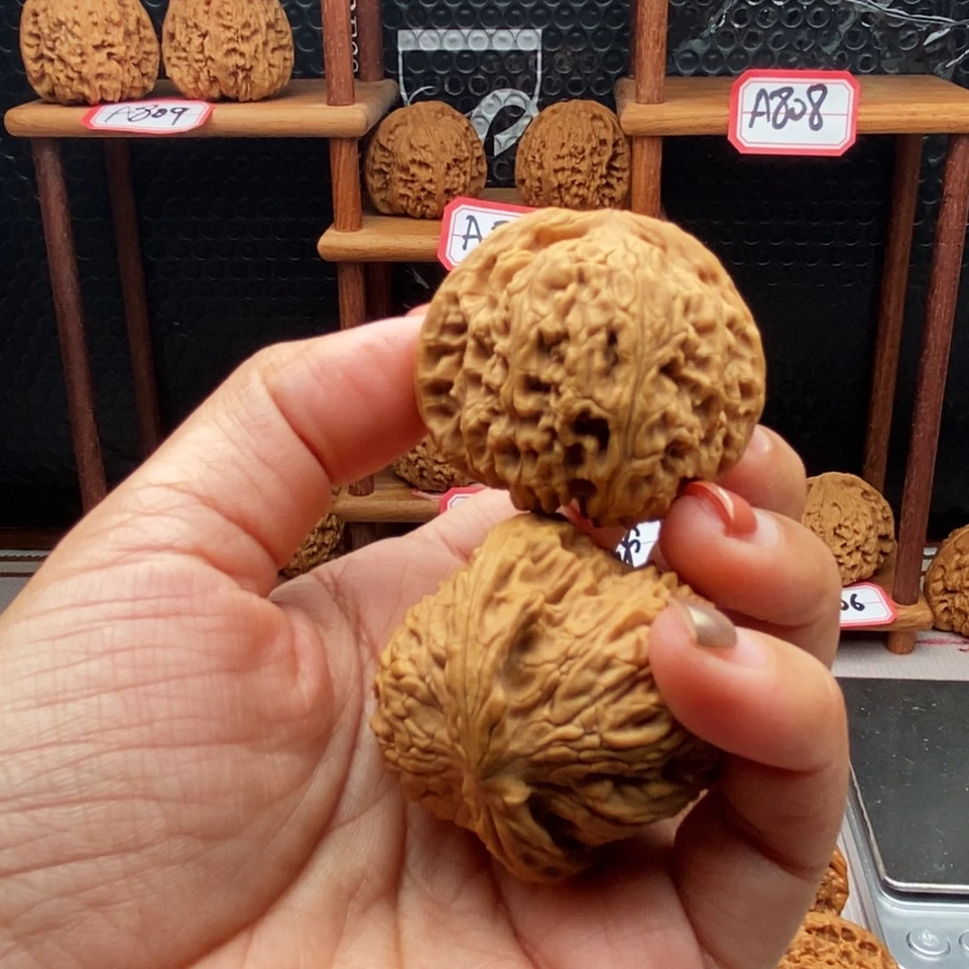 因***果文玩核桃吊坠南疆803