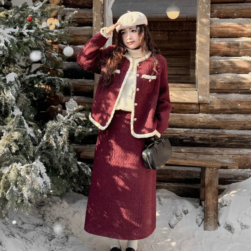 DC7095大码女装【酒心小香风】复古气质红色外套A字半身裙200斤套装