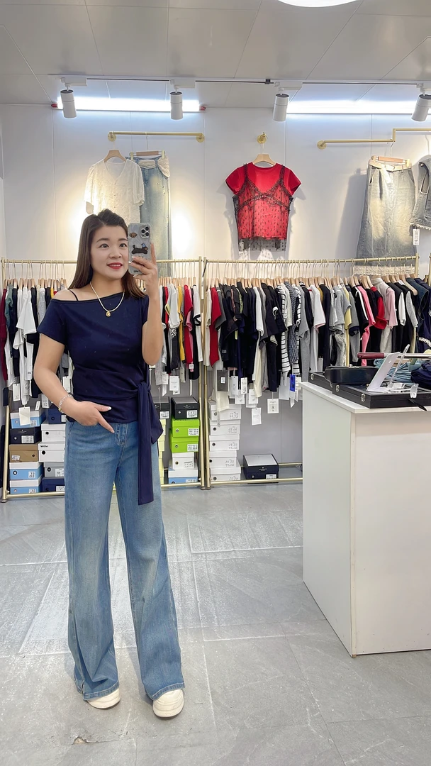 时尚韩版修身百搭打底衫