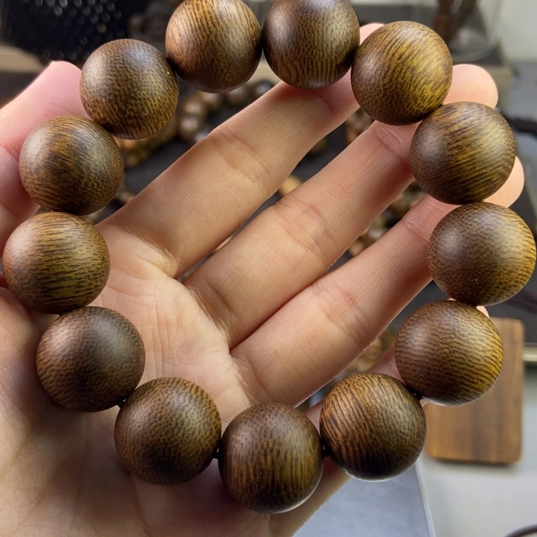 沉香手串飞**空富森红土