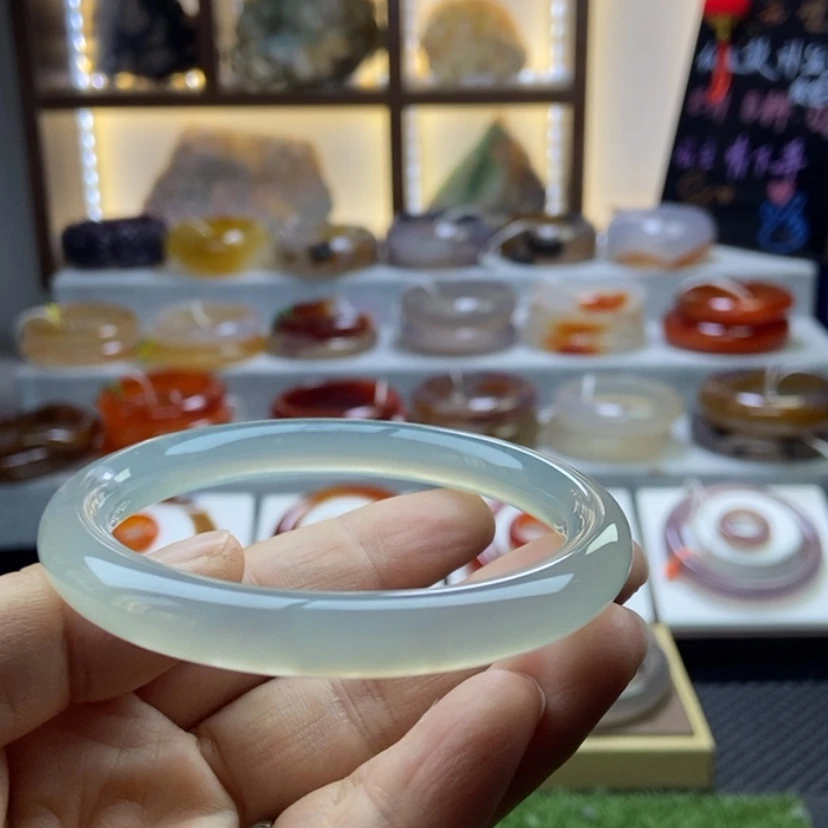 【闪购商品】手镯玛瑙/玉髓未镶嵌