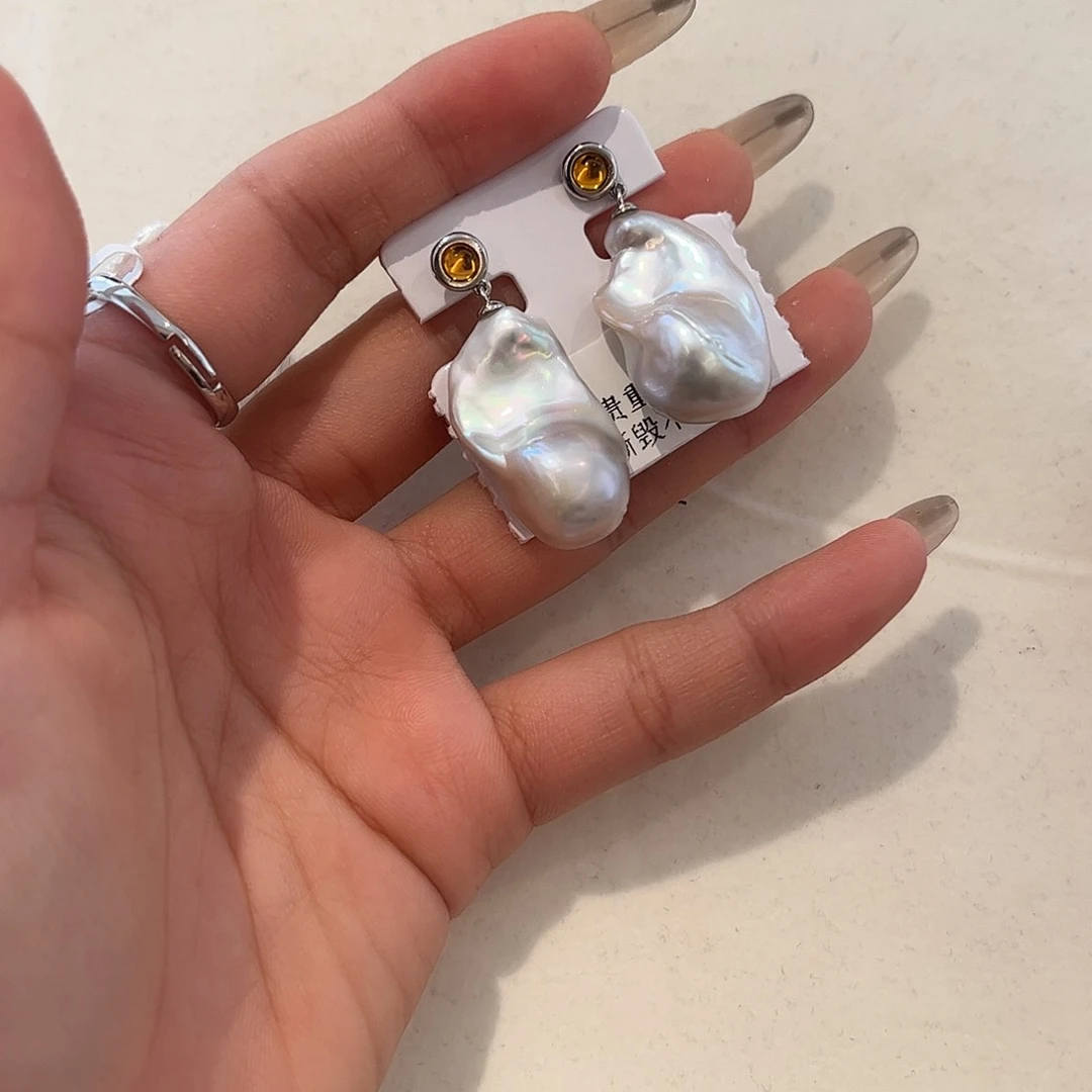 淡水珍珠合金颈饰
