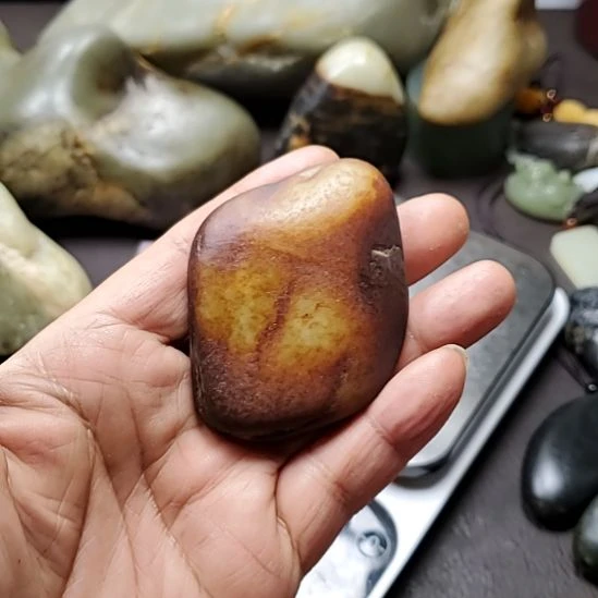 和田玉（糖玉）未镶嵌挂件