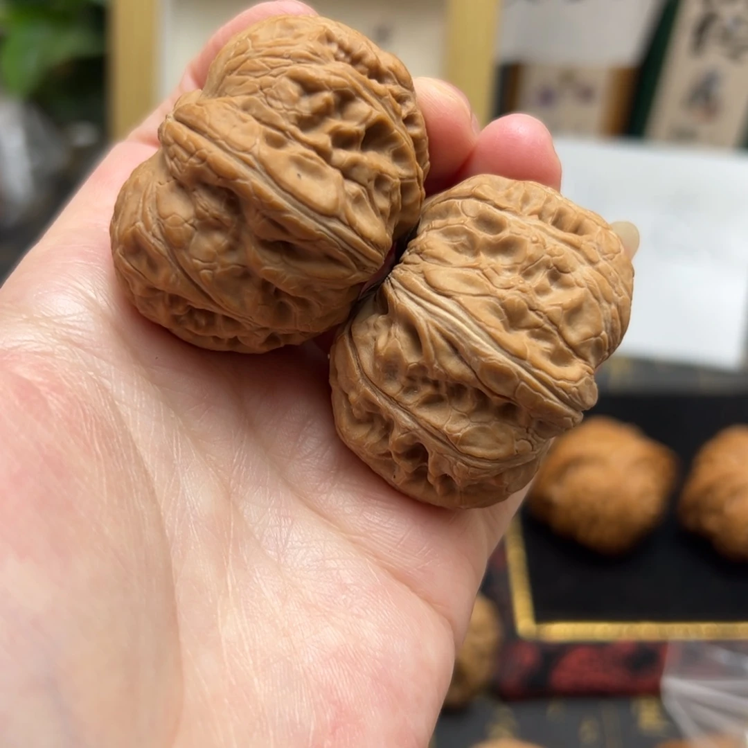 澄***澄把件文玩核桃43平谷元宝