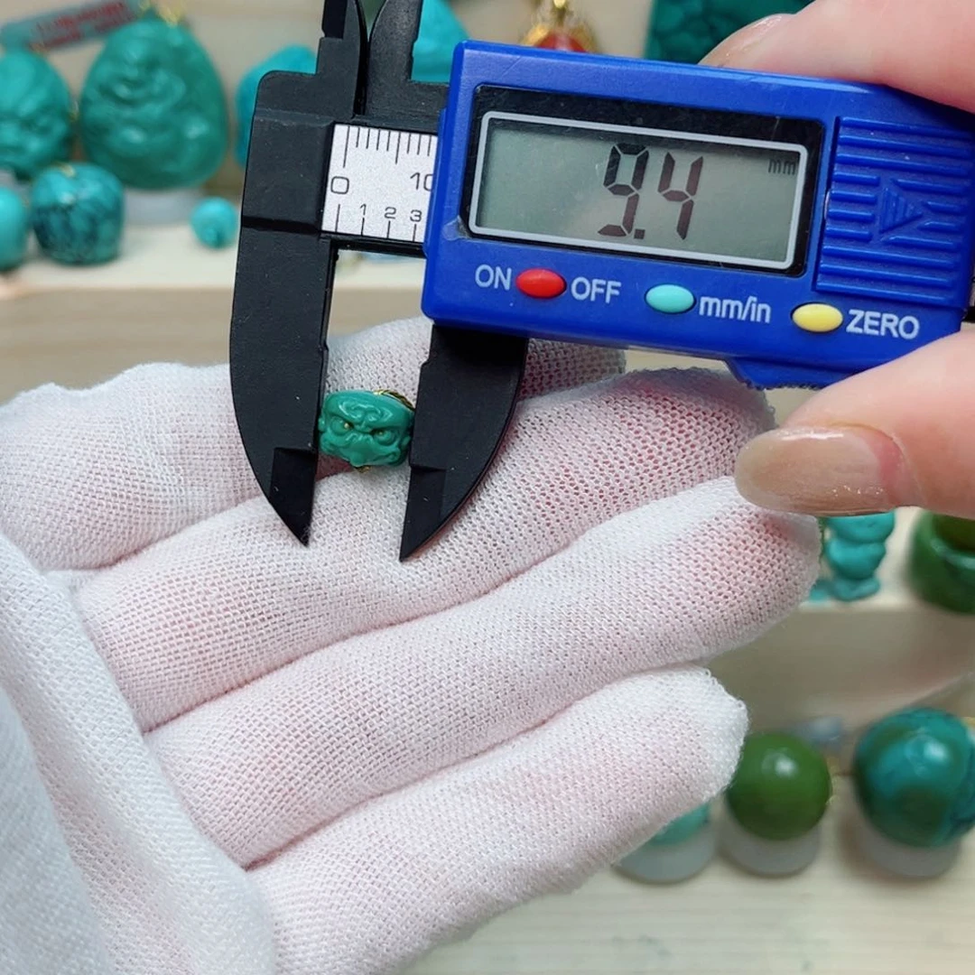 绿松石萌狮未镶嵌