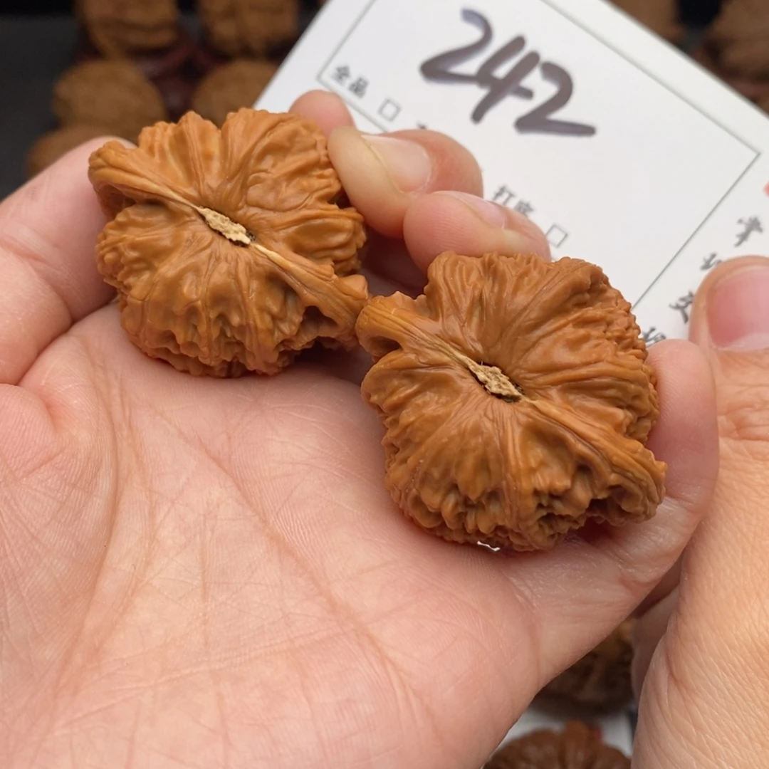 吊坠文玩核桃42白狮子242