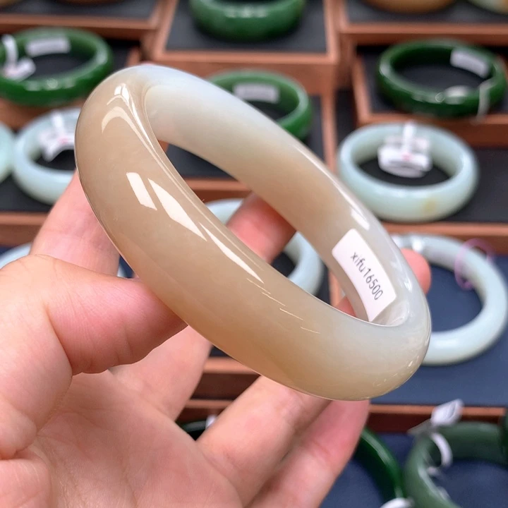 未镶嵌手镯和田玉6263