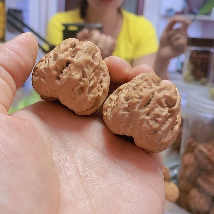 【闪购商品】文玩核桃把件38蛤蟆头油