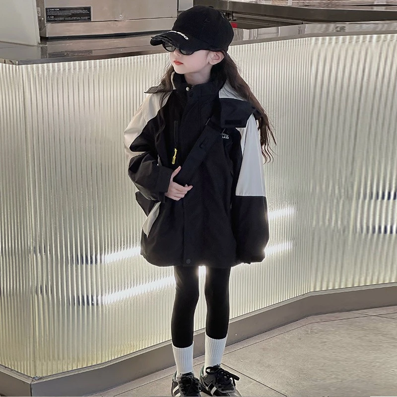 女童春秋装2025新款儿童三合一可拆卸冲锋衣女孩秋季洋气外套童装
