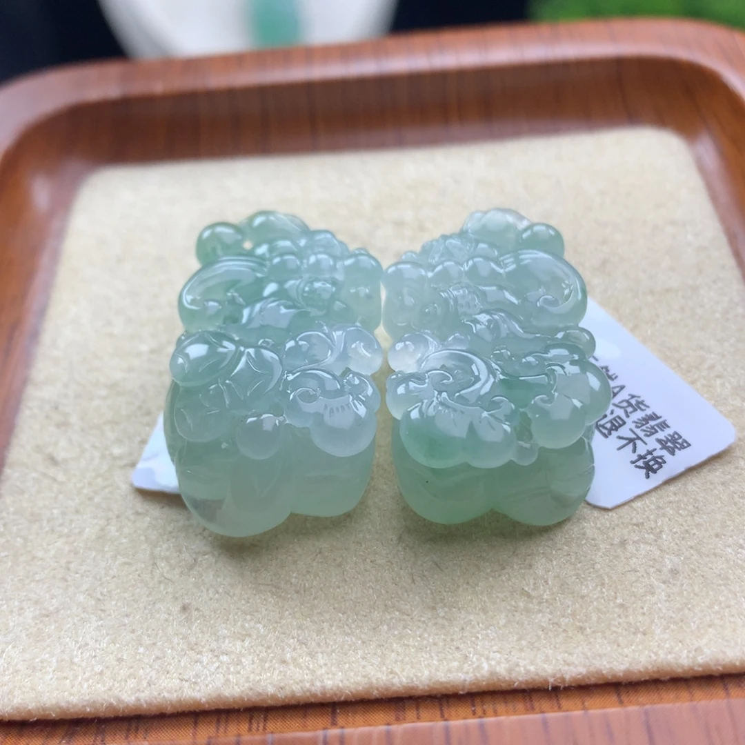 翡翠未镶嵌颈饰翡翠4