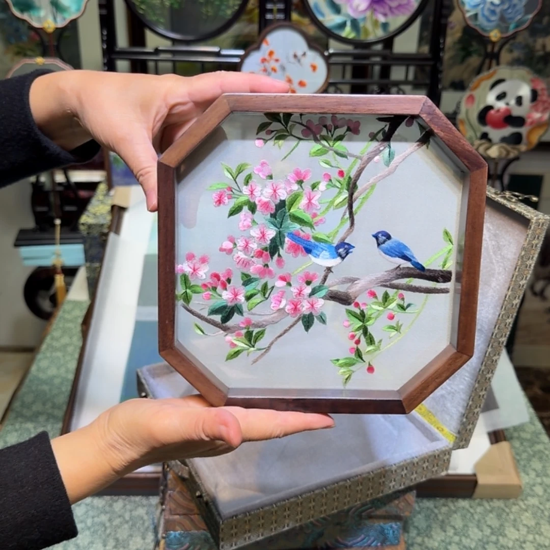 刺绣手工苏绣工艺制作技艺精湛