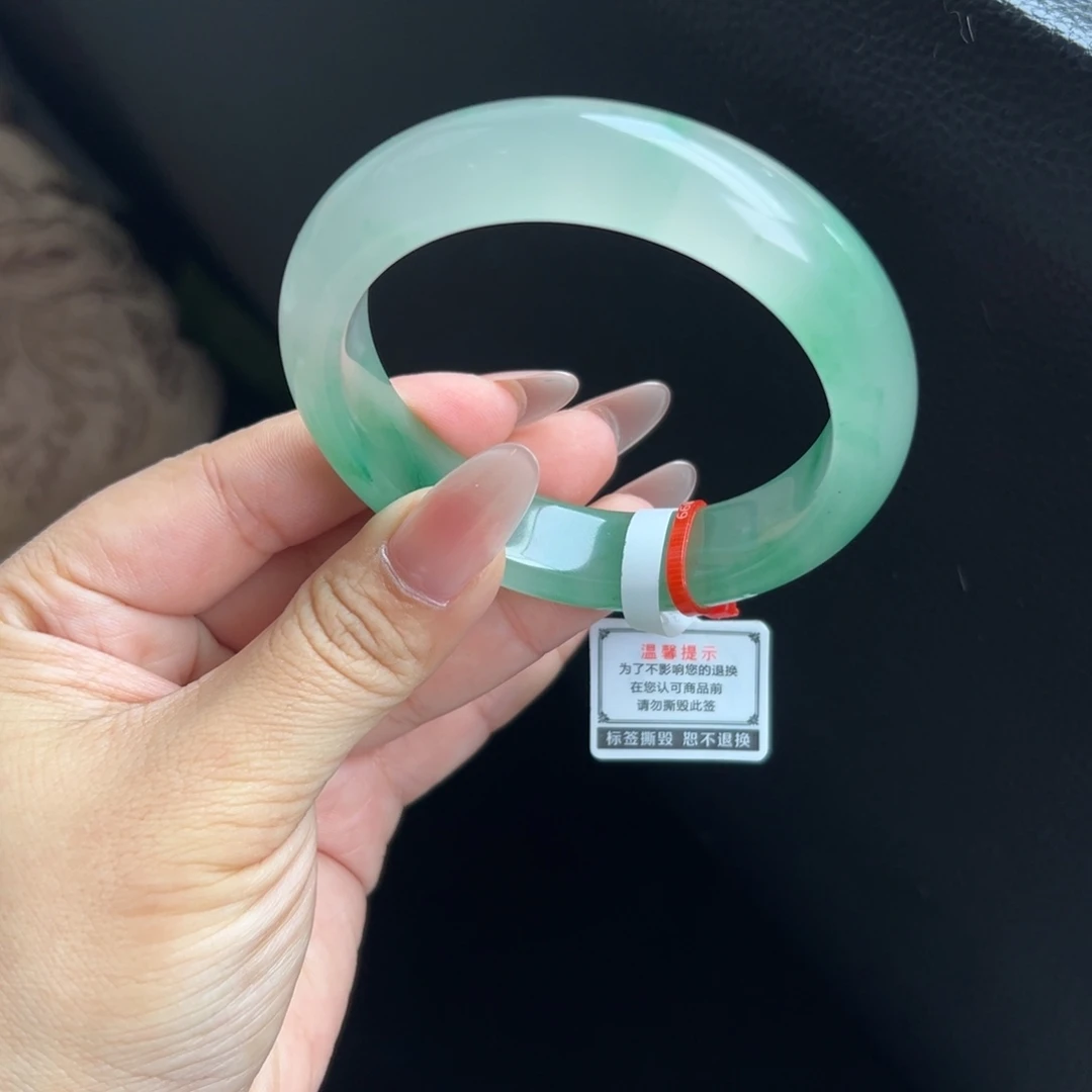 石英质玉未镶嵌手镯58