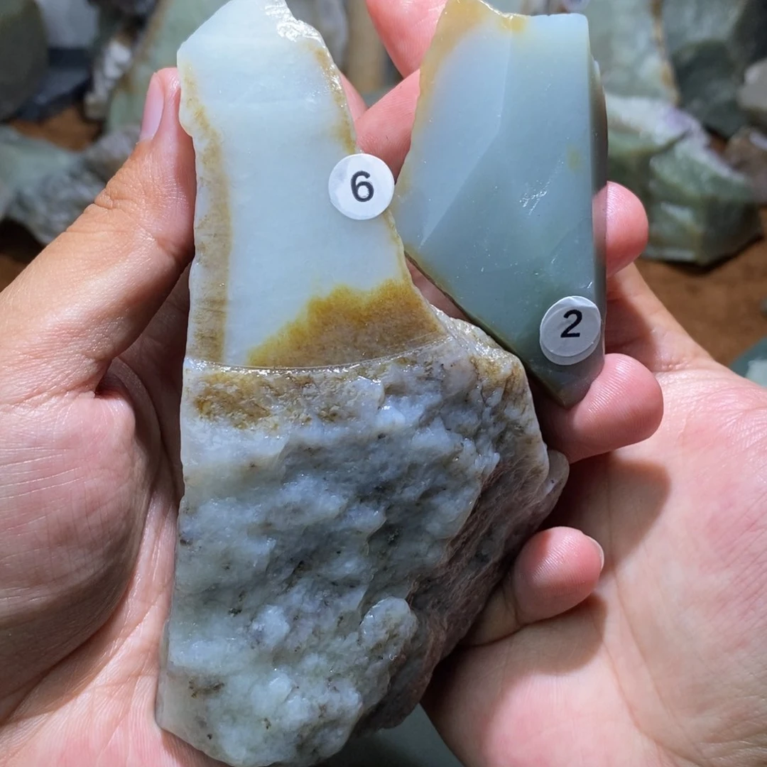 未镶嵌和田玉珠宝半成品侯*业