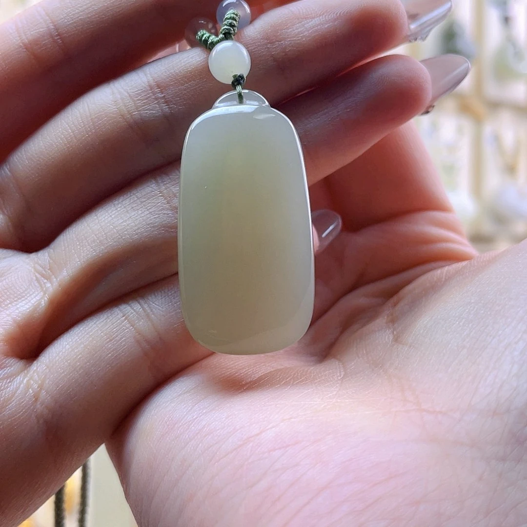 和田玉吊坠(赠链)未镶嵌财****爱