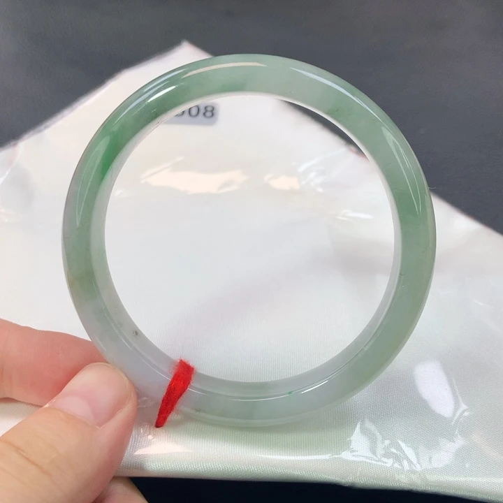 翡翠手镯未镶嵌0508号