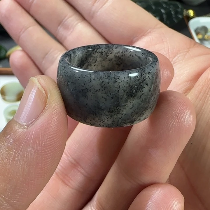 和田玉未镶嵌颈饰20.5