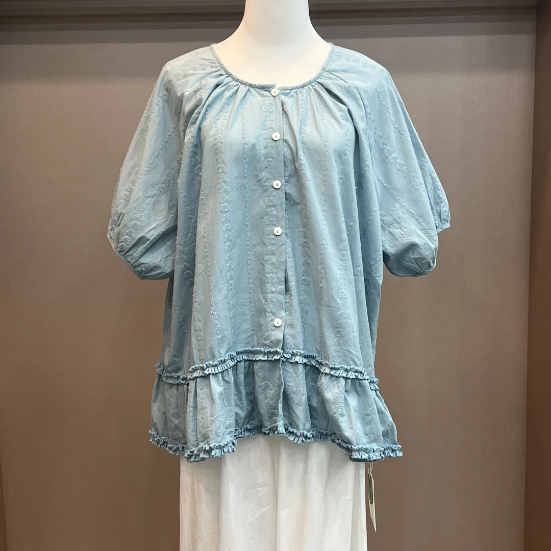 S8450 时尚休闲风宽松设计刺绣小衫衬衣