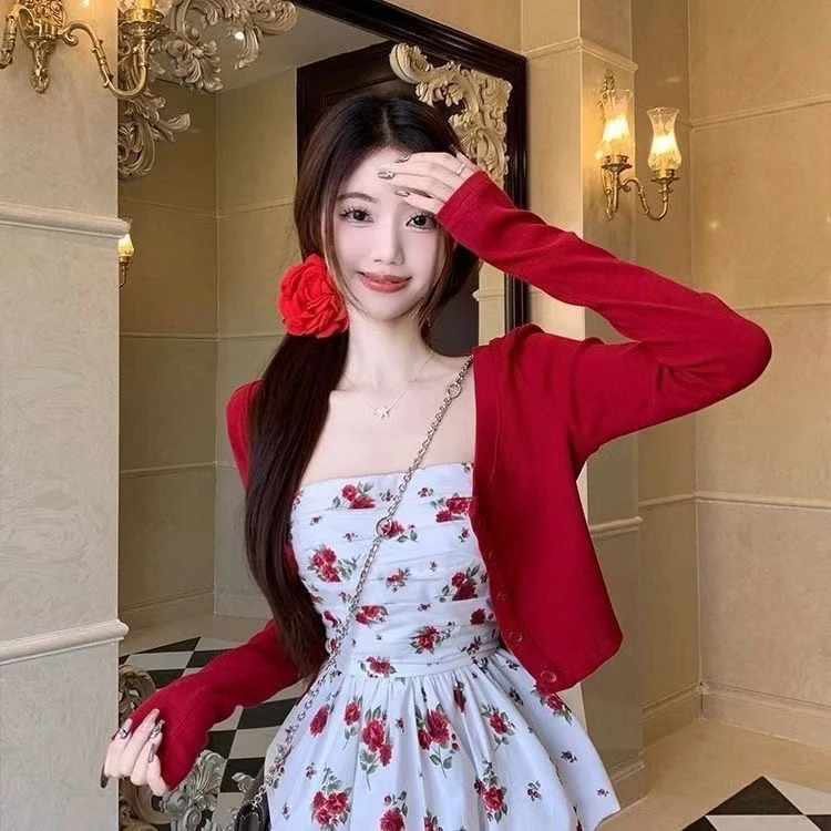 纯欲辣妹甜美上衣美背连衣裙气质时尚韩版夏季设计感法师出游通勤
