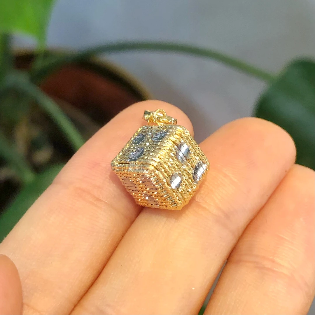 【专场特供】18k金 | 双色编织方块笑脸百搭扣吊坠