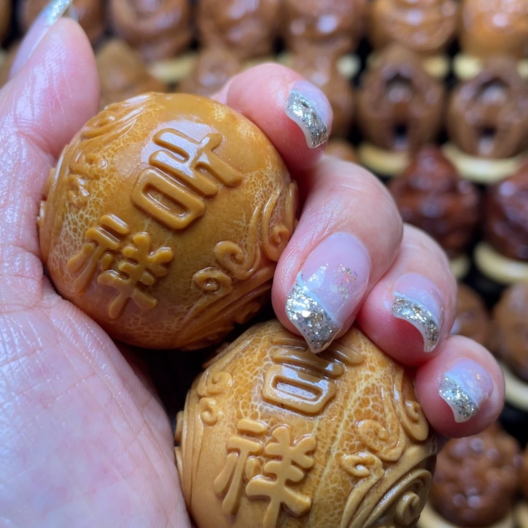 橄榄核把件用****2巴西大橄榄