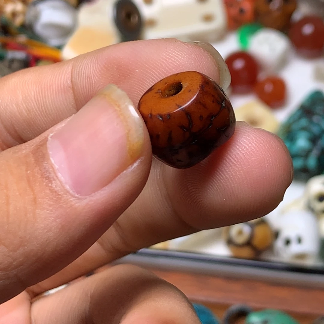 琉璃颈饰藏传小元素
