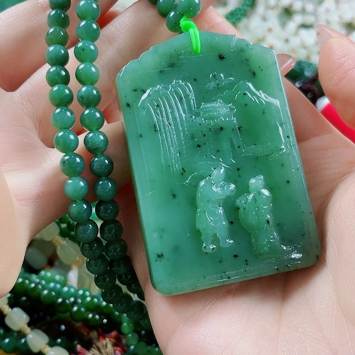 颈饰未镶嵌和田玉