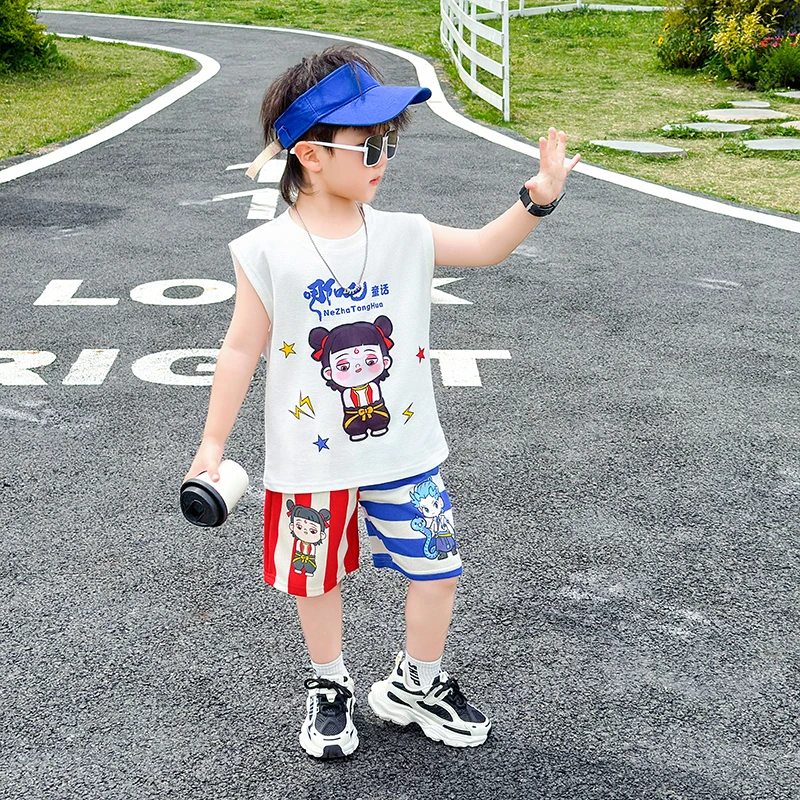 儿童哪吒服装男童夏季套装2025新款男孩无袖背心短裤夏装宝宝夏款