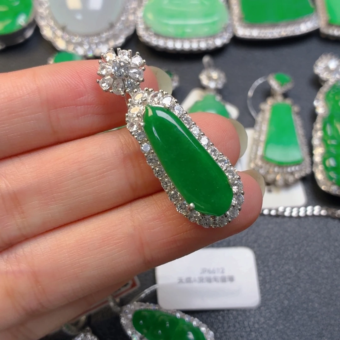 翡翠银S925镶嵌颈饰