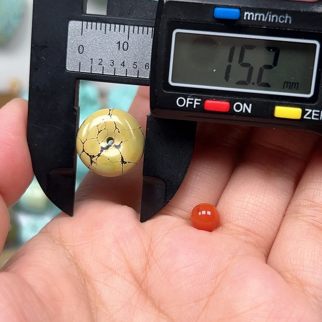 未镶嵌南红玛瑙珠宝奇石