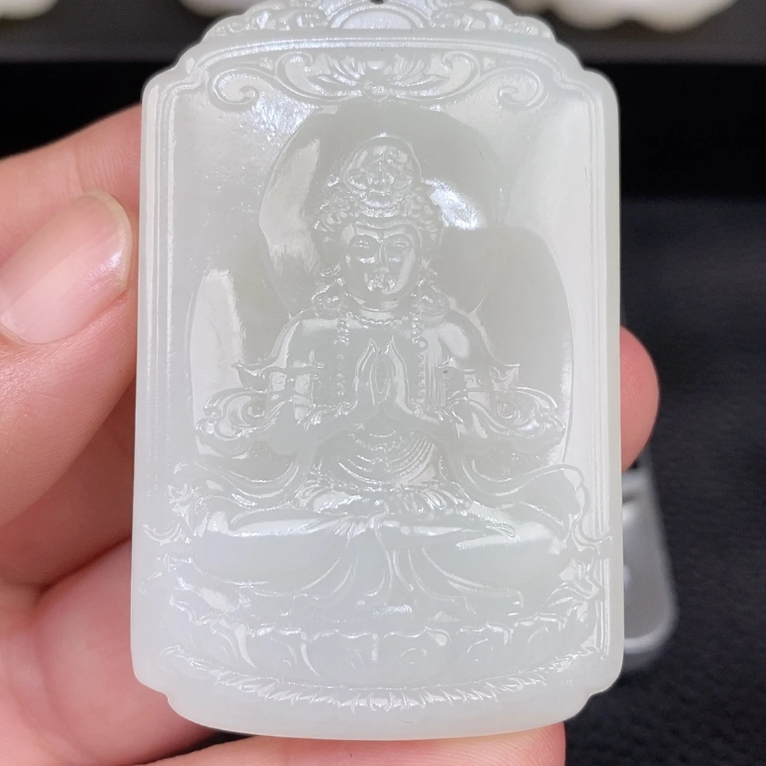颈饰未镶嵌和田玉