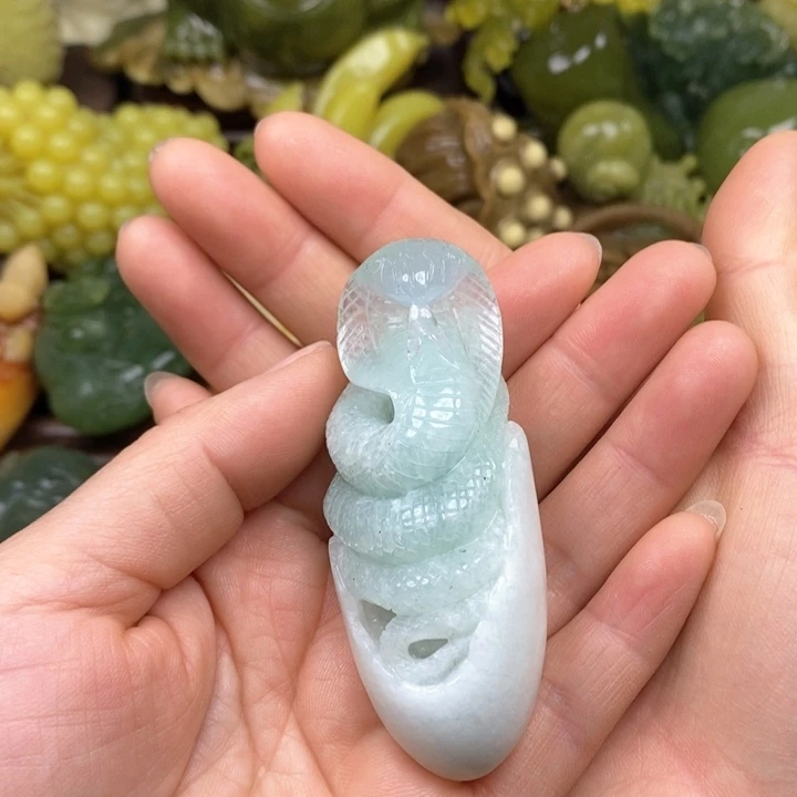 蛇纹石玉手把未镶嵌吉***、