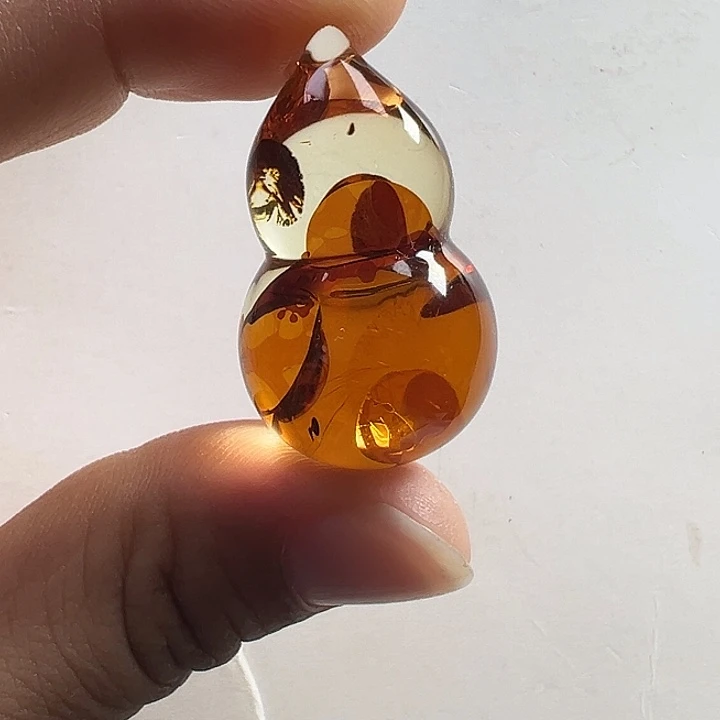 琥珀（花珀）颈饰未镶嵌
