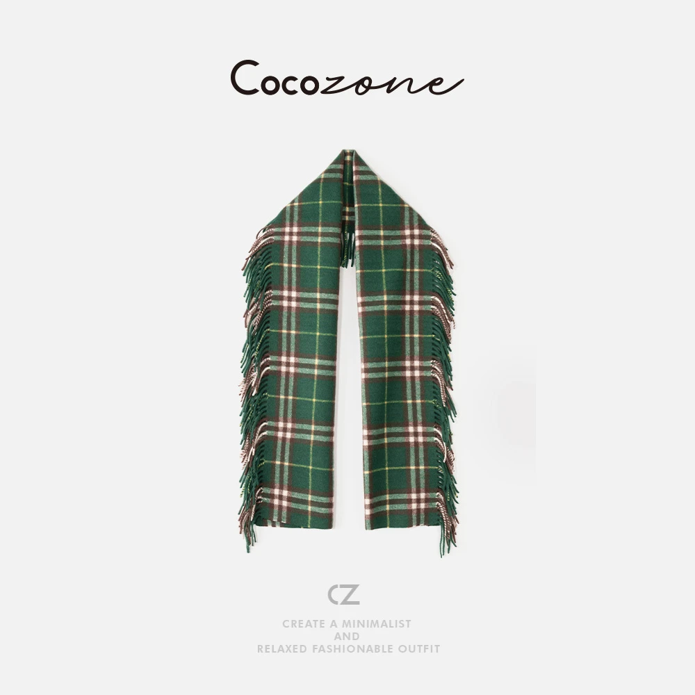 COCO ZONE 刘一一 经典复古学院风格纹流苏气质感围巾 CD2A2478