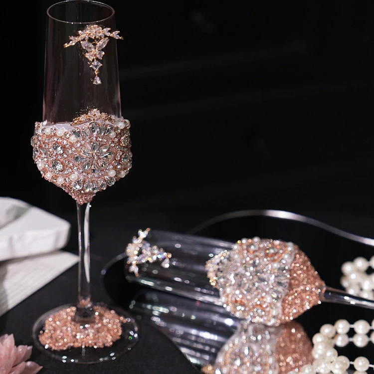 敬酒杯diy材料包结婚一对碎钻香槟杯手工超闪高脚杯新婚订婚礼物