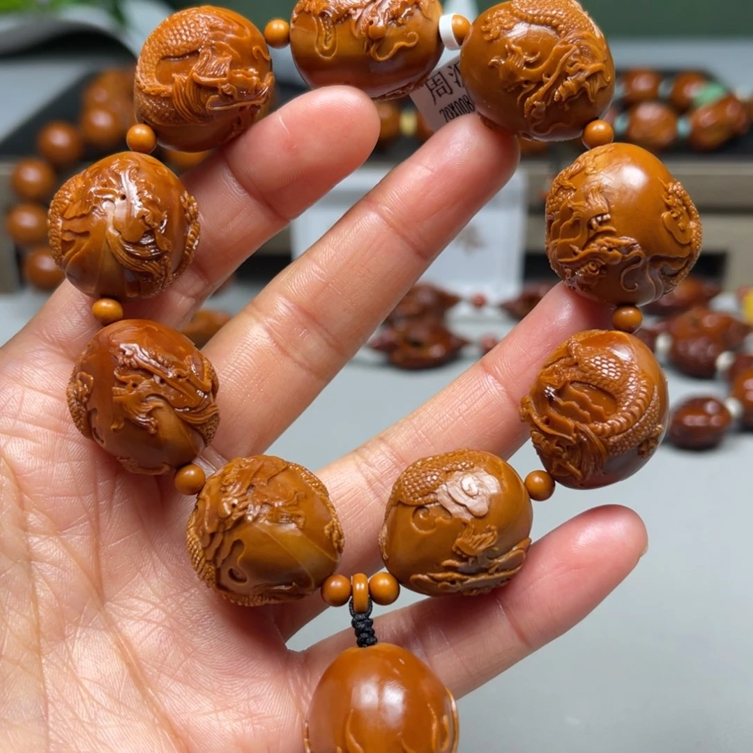 吊坠橄榄核九龙手串