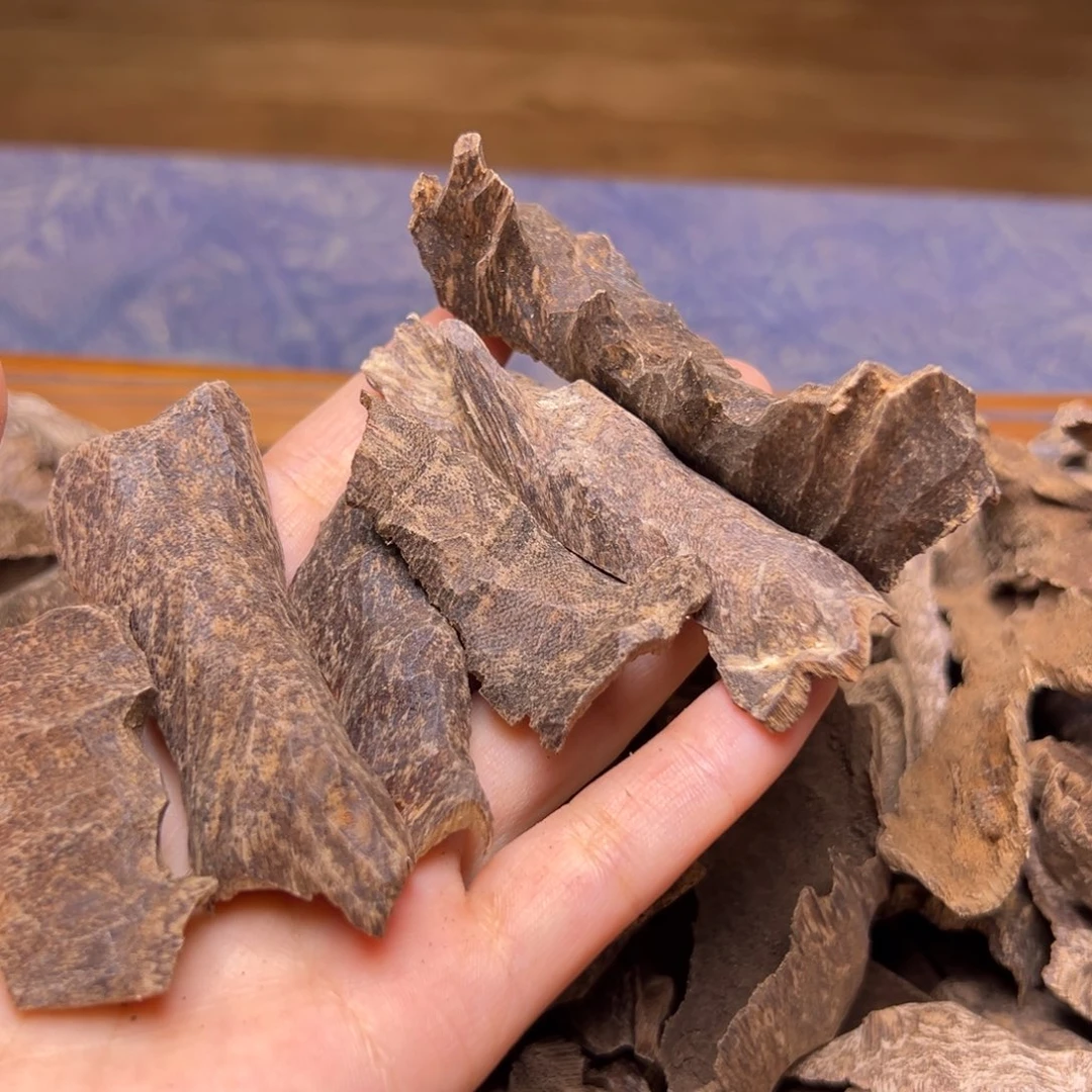 沉香沉香碎屑越南芽庄冷钻香12克