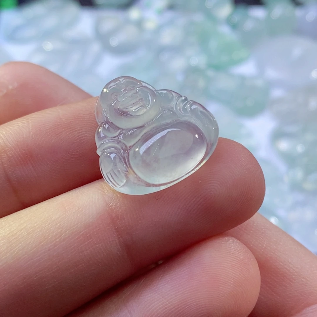 翡翠未镶嵌颈饰缅甸
