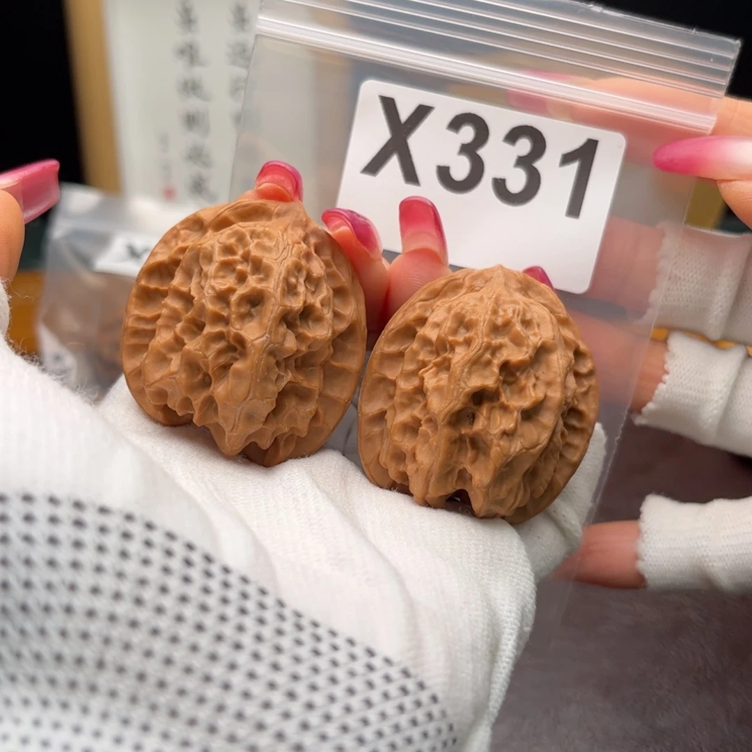 文玩核桃把件39磐石x 331