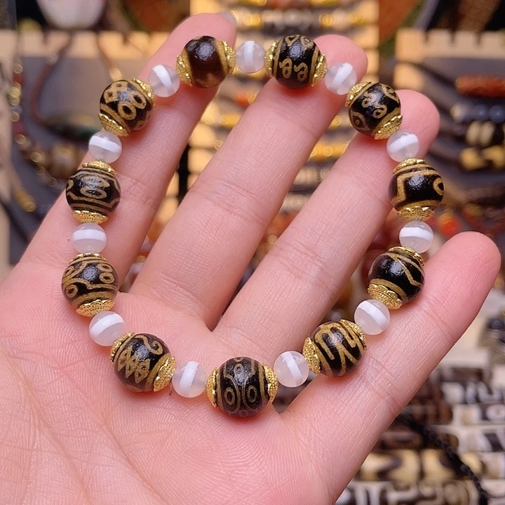 玛瑙/玉髓未镶嵌天珠手串