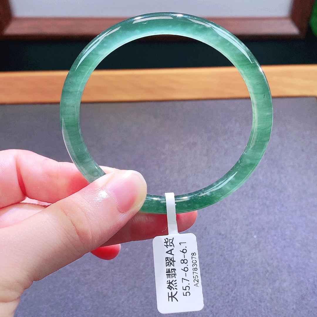 未镶嵌手镯翡翠天然翡翠