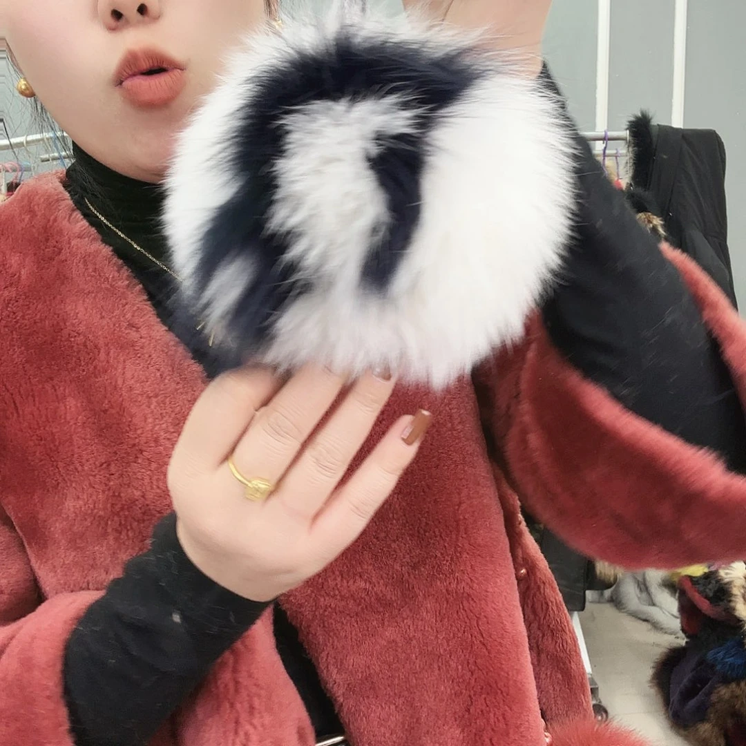 姚小妖家高端皮草