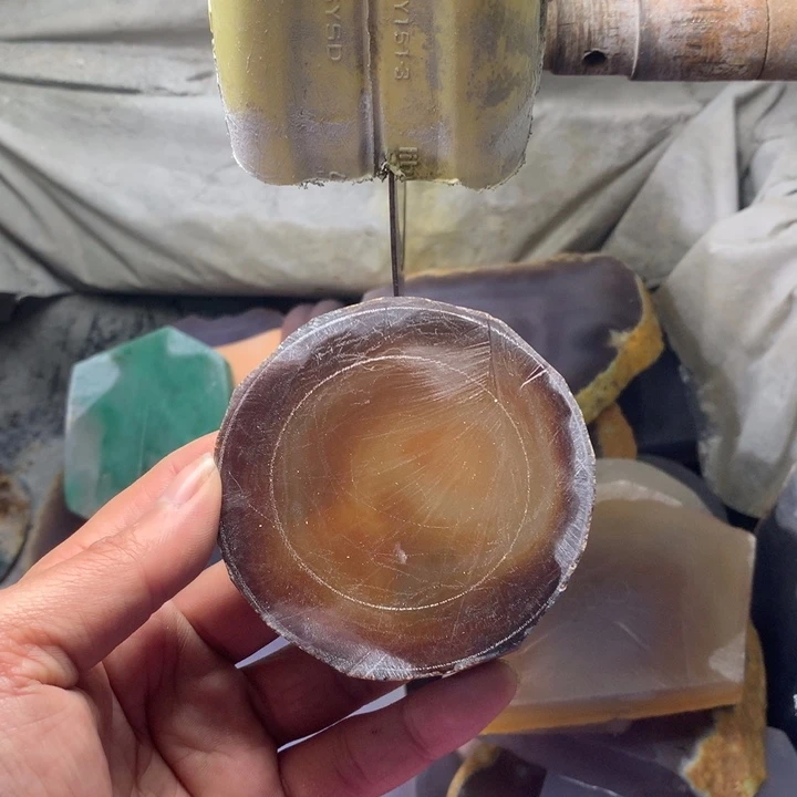定制玛瑙辰**笔玛瑙手镯定制
