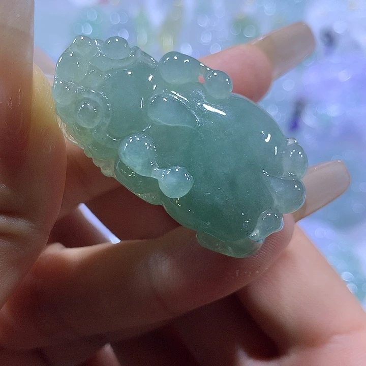 翡翠未镶嵌颈饰天然翡翠A货吊坠