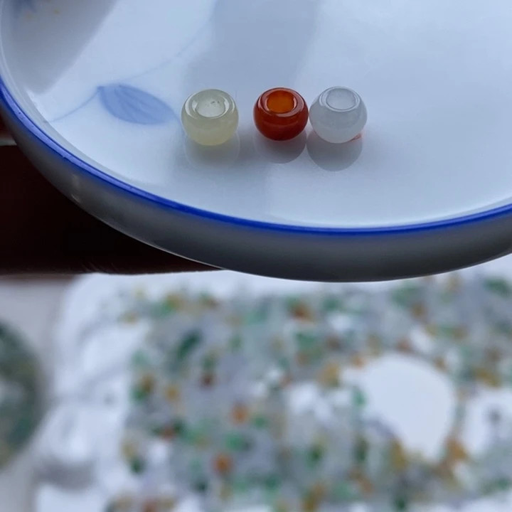 翡翠散珠大孔珠一手