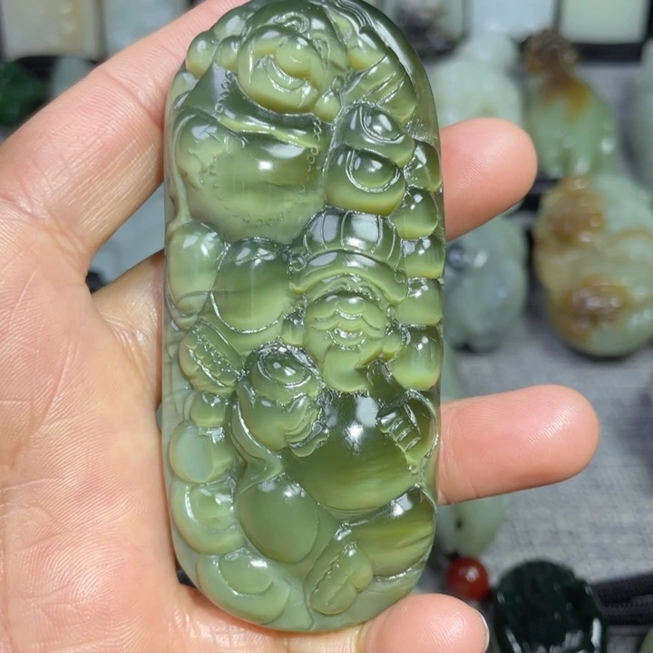 和田玉未镶嵌挂件