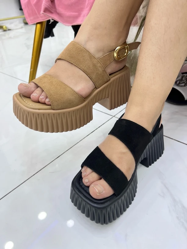 19-888夏季新款女士厚底露趾休闲凉鞋时尚舒适百搭