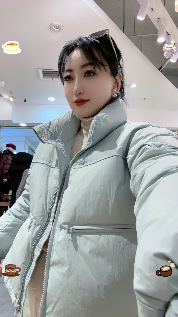 极简风常规立领女士小肯豆冬季秋冬加厚气质百搭羽羽外套