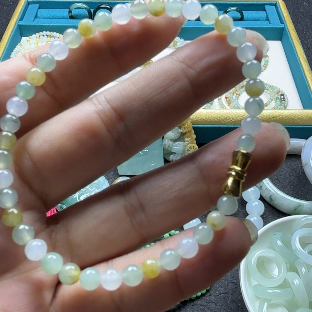 定制翡翠未镶嵌手串4.7