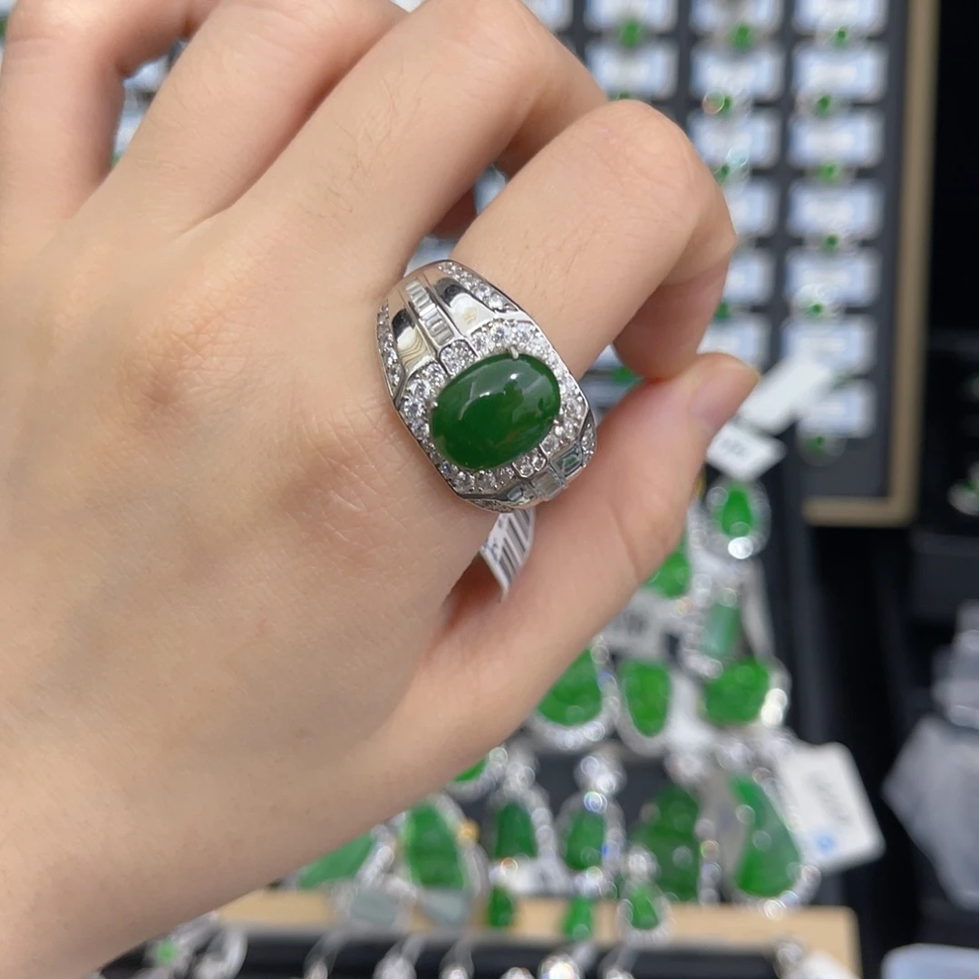 翡翠戒指银S925镶嵌来*?翡翠戒指