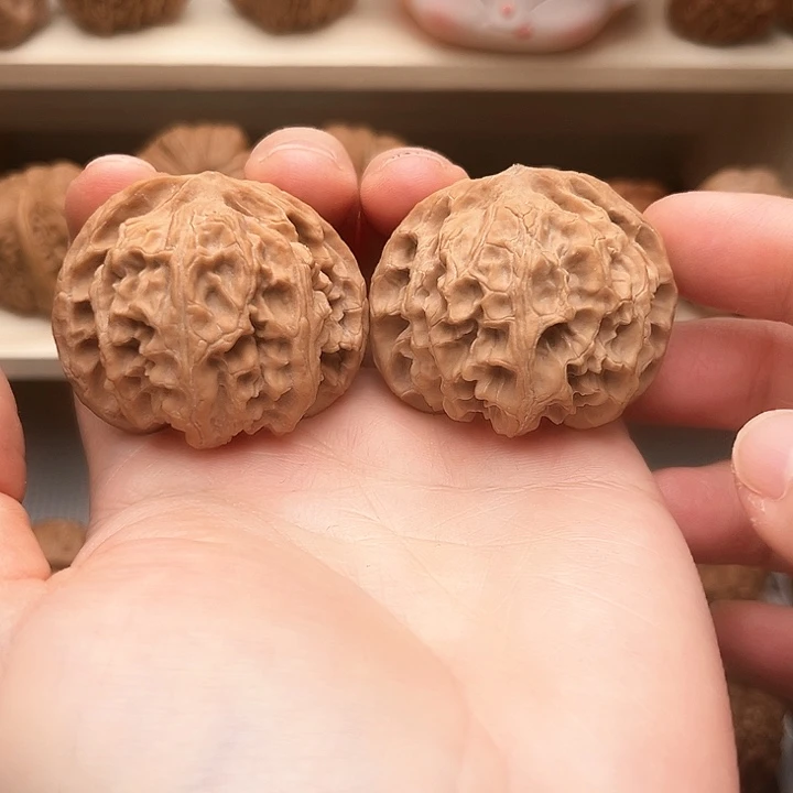 文玩核桃把件苹果园尖微微虚41全品